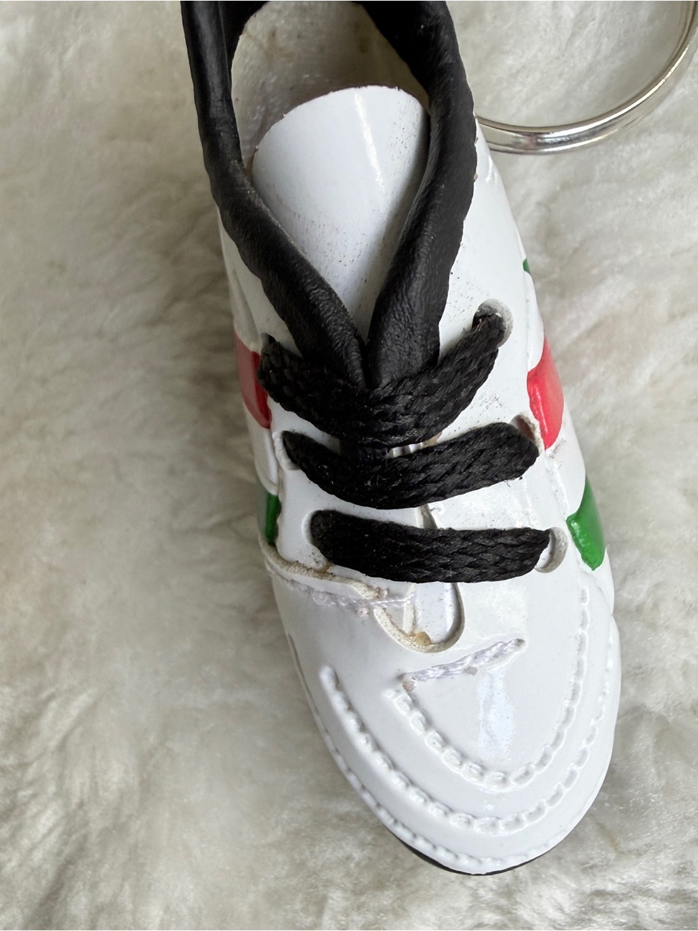 ๐ฎ๐น Rome Soccer Football Team White Shoe Cleats Keychain - Picture 4 of 6